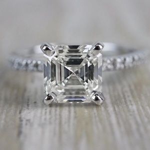925 SS ASSCHER CUT DIAMOND RING
